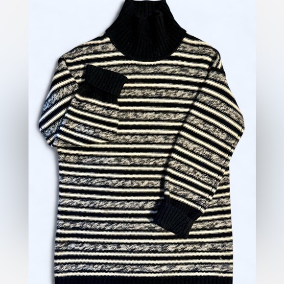 Nordstrom 100% Cashmere Turtleneck Sweater Coastal Navy Ivory Stripe XS New - Picture 2 of 9